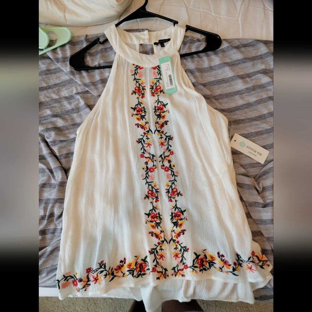 Staccato Bourne embroidered halter